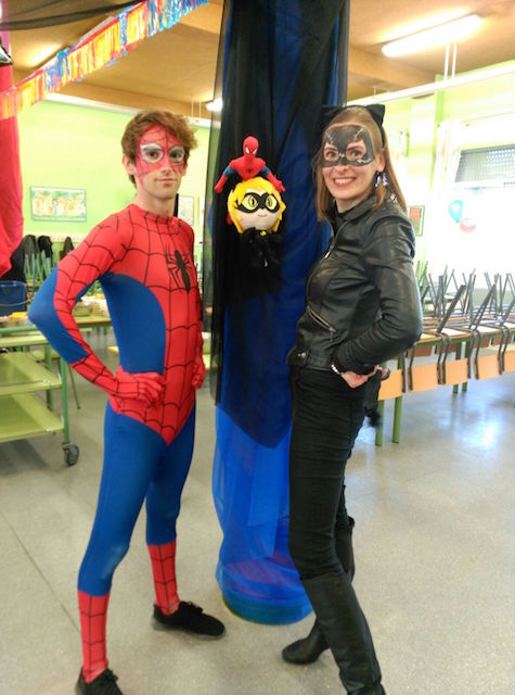 cumpleaños de superheroes (catwoman spiderman)