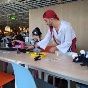 carnaval ikea 01